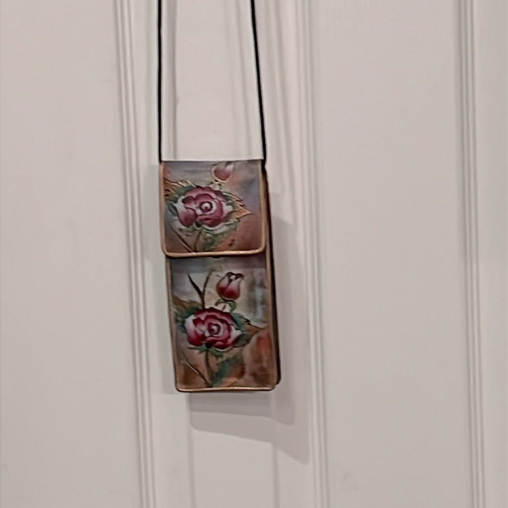 Floral Hand Painted Leather Crossbody Bag by SOVA. Credit Cards slots. New - Picture 14 of 14